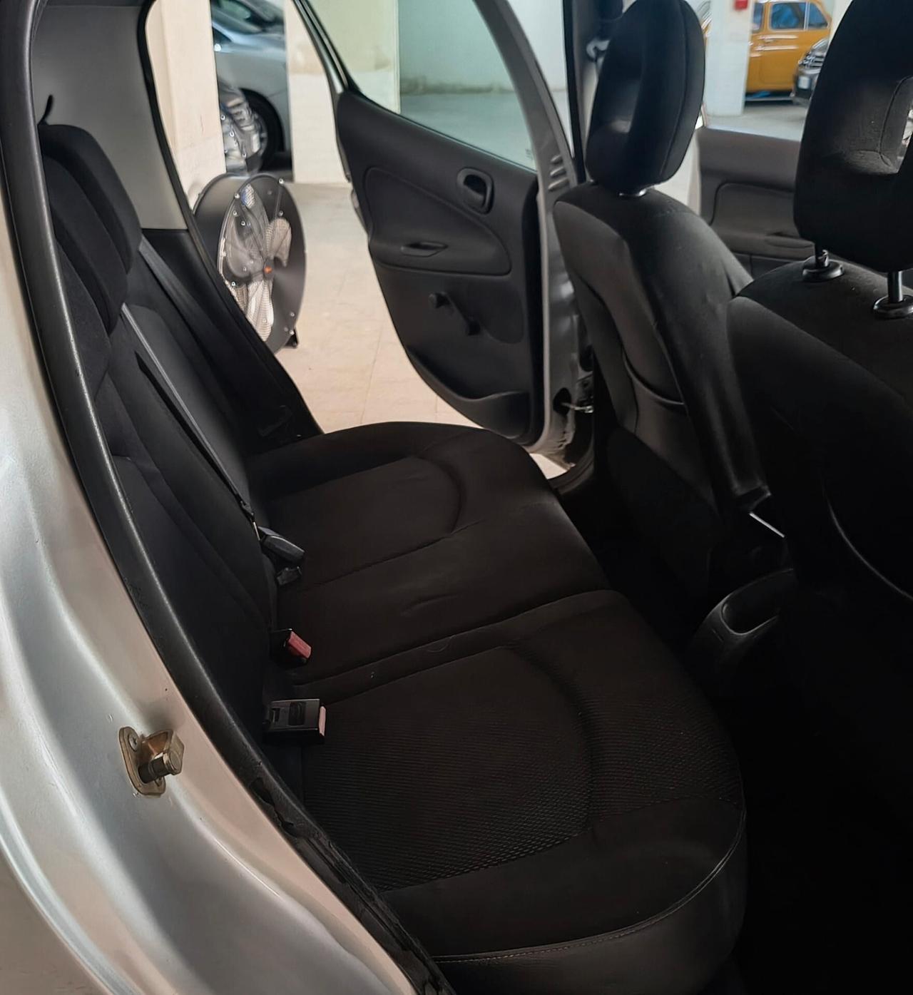 Peugeot 206 1.4 HDi 5p. ONE Line