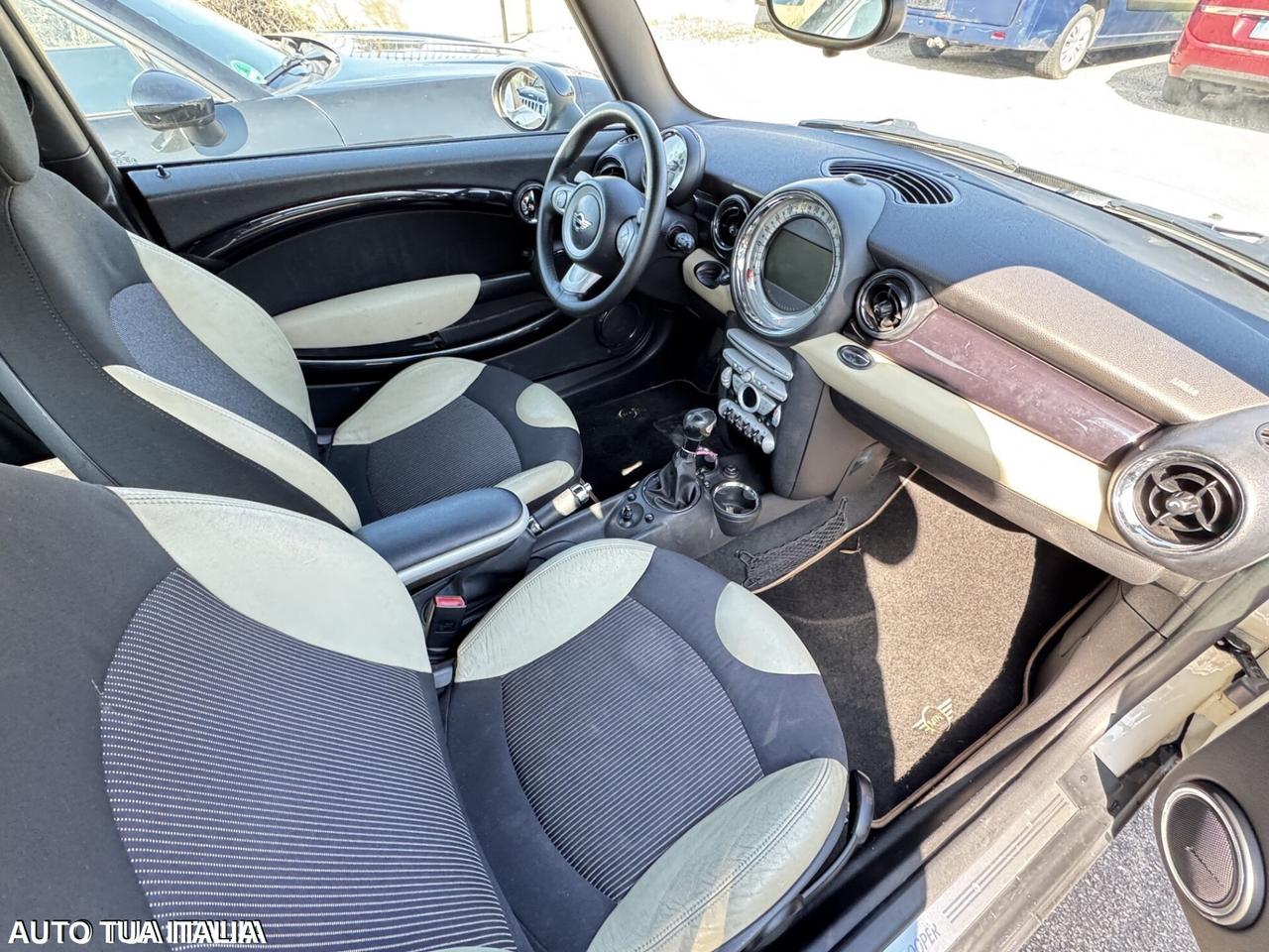 MINI COOPER D AUTOMATICA ADATTA NEOPATENTATI