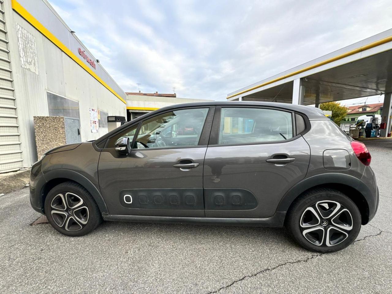 Citroen C3 1.2 puretech Shine s&s 83cv neopatentati my18