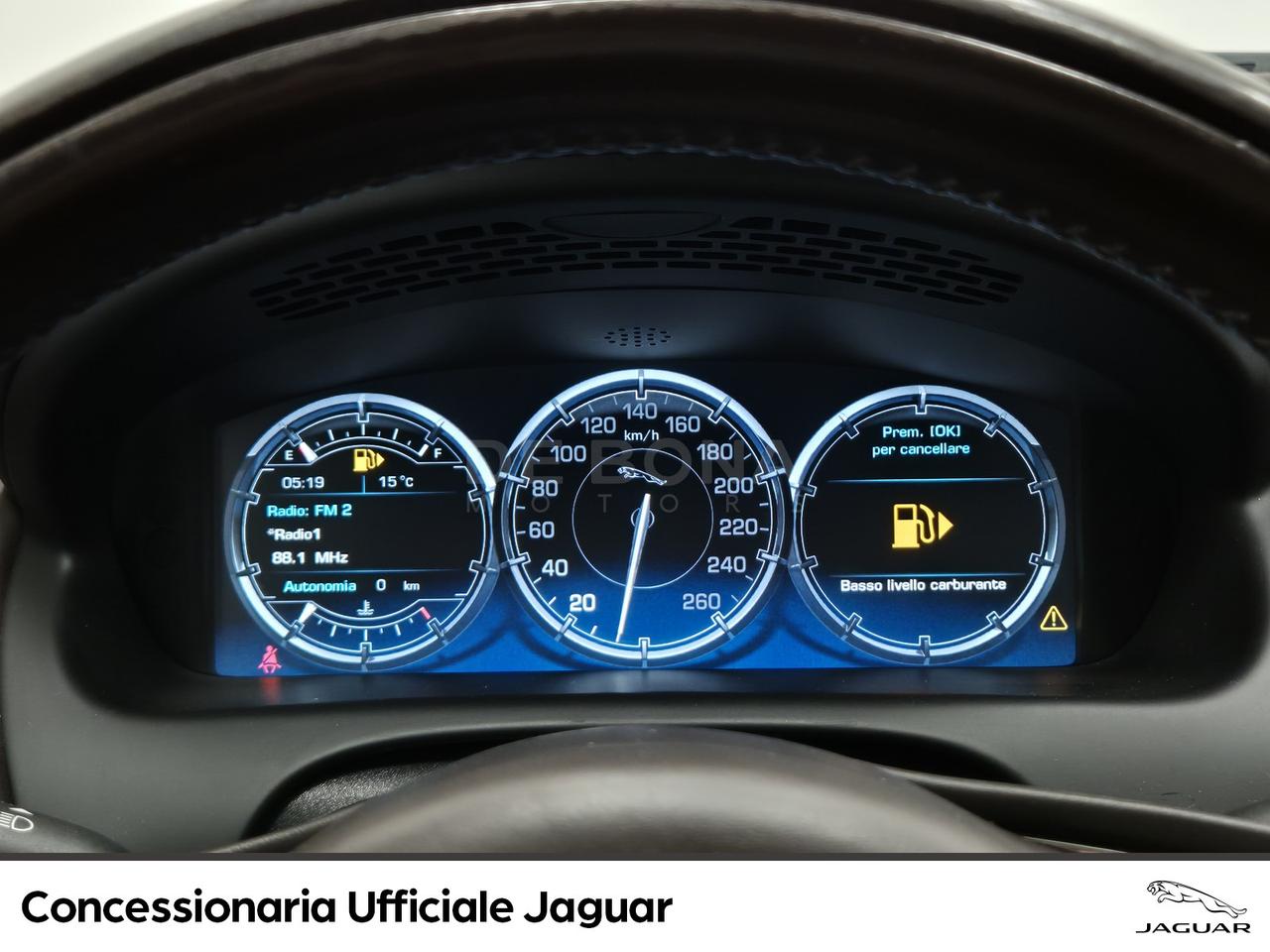 Jaguar XJ 3.0d v6 premium luxury auto