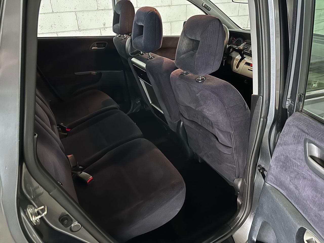 Honda FR-V 1.8 16V i-VTEC aut. Executive Navi LH