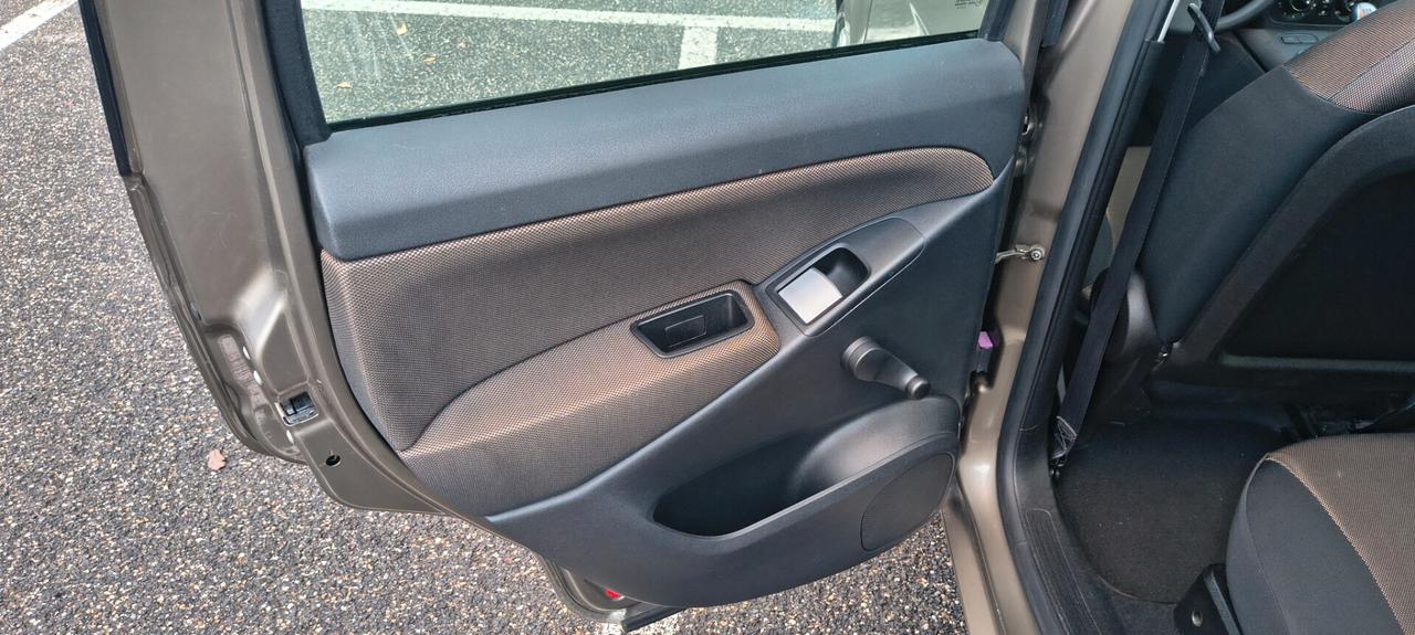 Fiat Idea 1.4 BlackEnergy