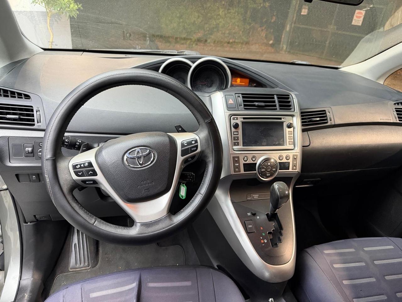 Toyota Verso 2.2 D-Cat 150 CV aut. Active 7 posti