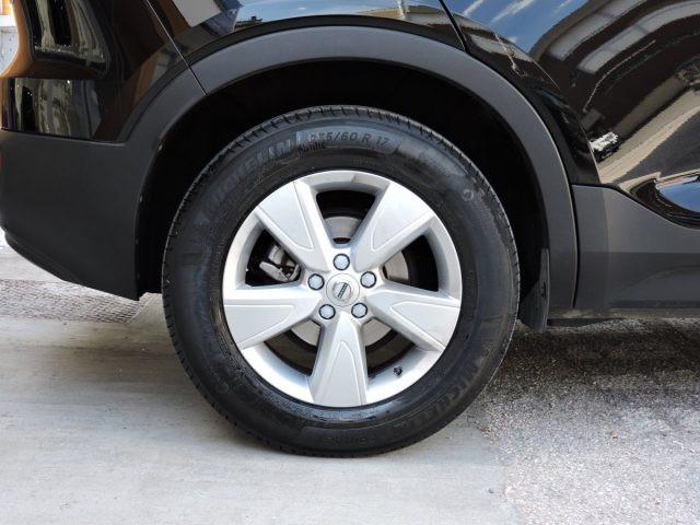 VOLVO XC40 T2 MOMENTUM CORE AUTOMATICA