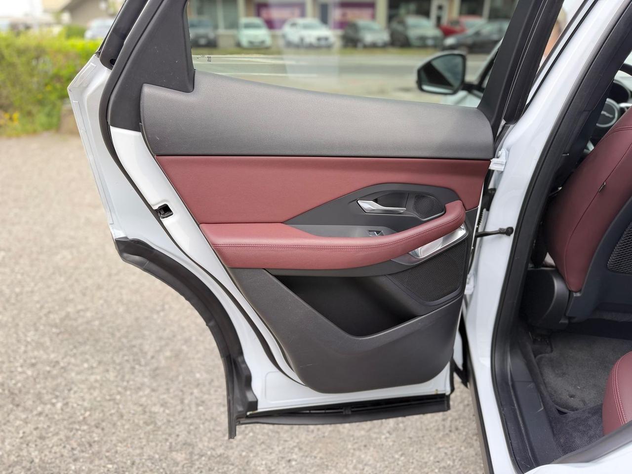 Jaguar E-Pace R-Dynamic P 300e PHEV #10346