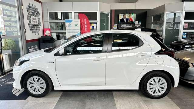 Toyota Yaris 1.5 Hybrid Business + Neopatentato