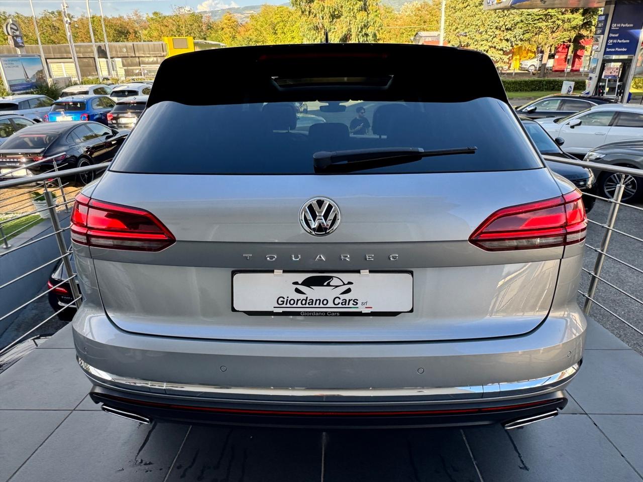 Volkswagen Touareg 3.0 V6 TDI 286 CV SCR R line open edition