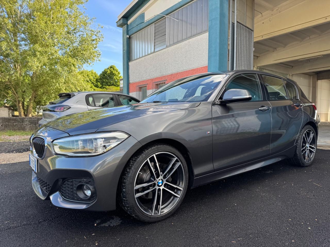 Bmw 120 120d 5p. Urban