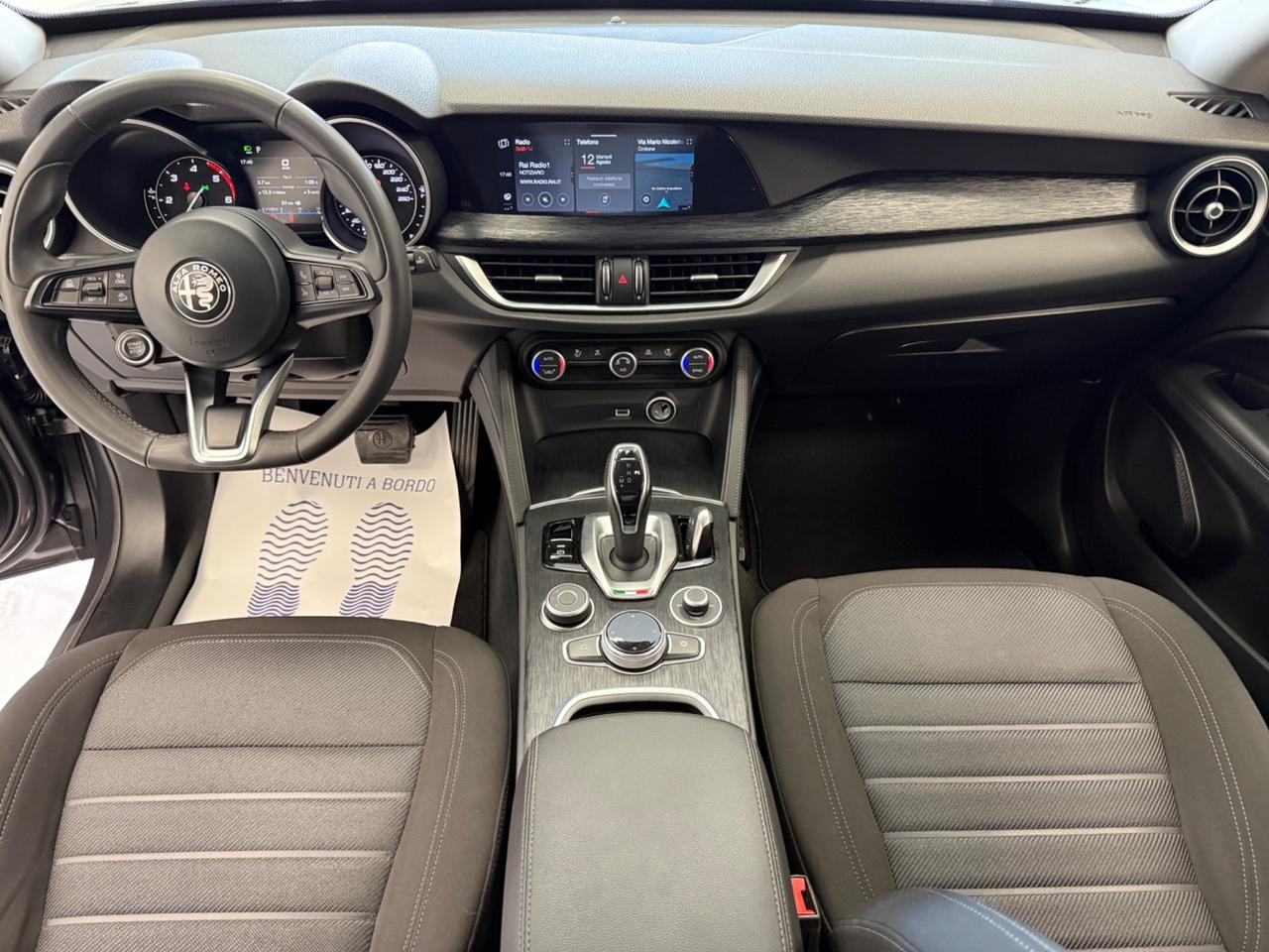 Alfa Romeo Stelvio 2.2 Turbodiesel 160 CV AT8 RWD