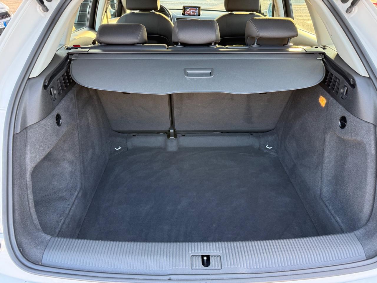 Audi Q3 2.0TDI 150CV quattro S tronic Sport