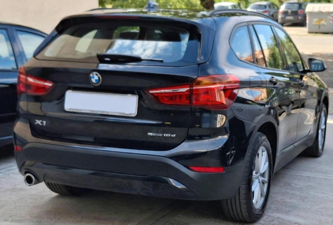 Bmw X1 sDrive16d Sport Automatica