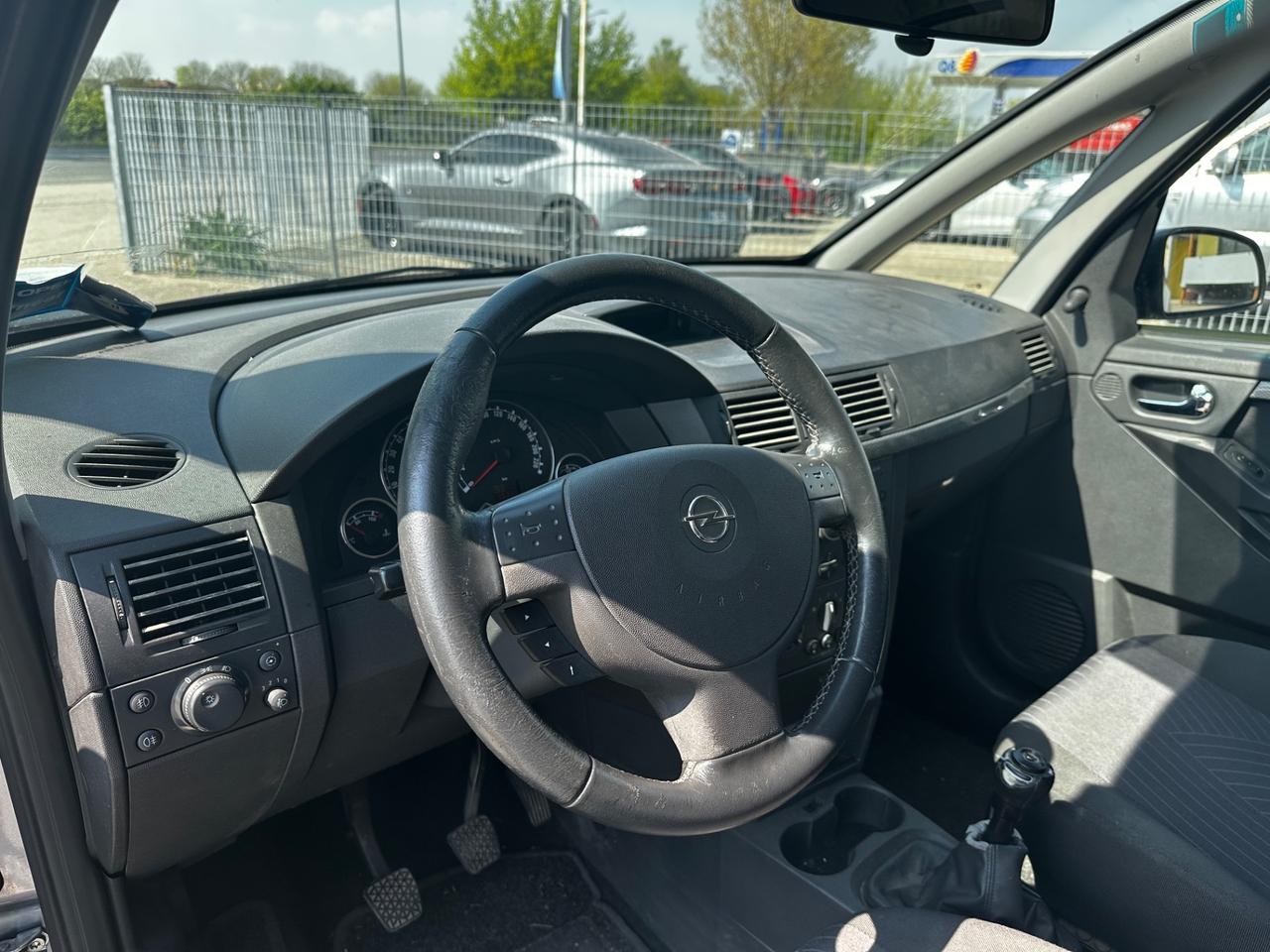 Opel Meriva 1.8 16V Cosmo