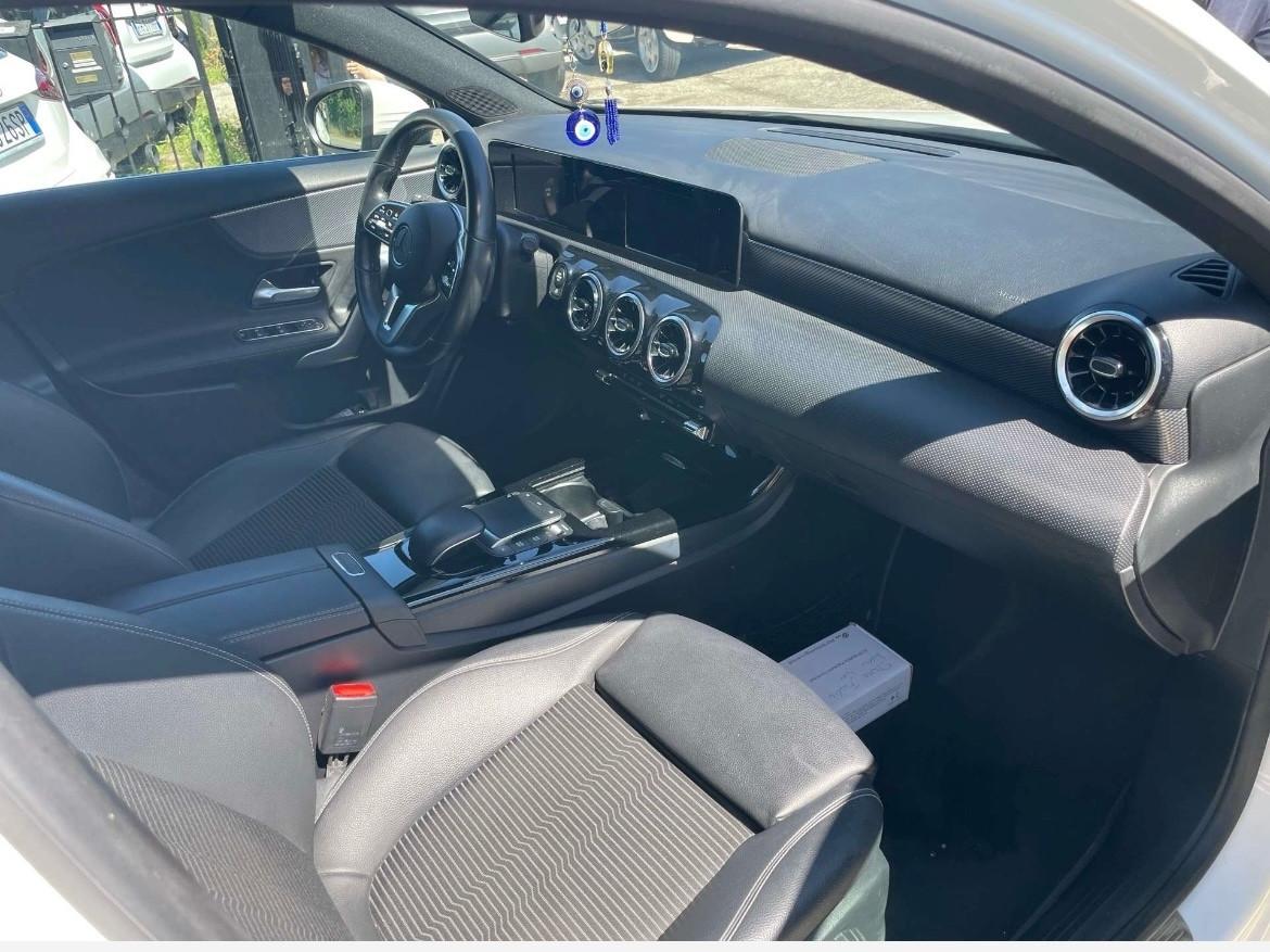 Mercedes-benz A 180 A 180 d Automatic Sport