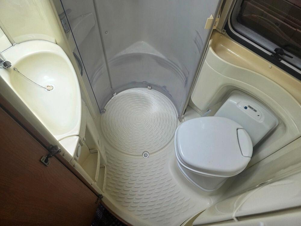 CAMPER KNAUS SUNTRAVELLER 600