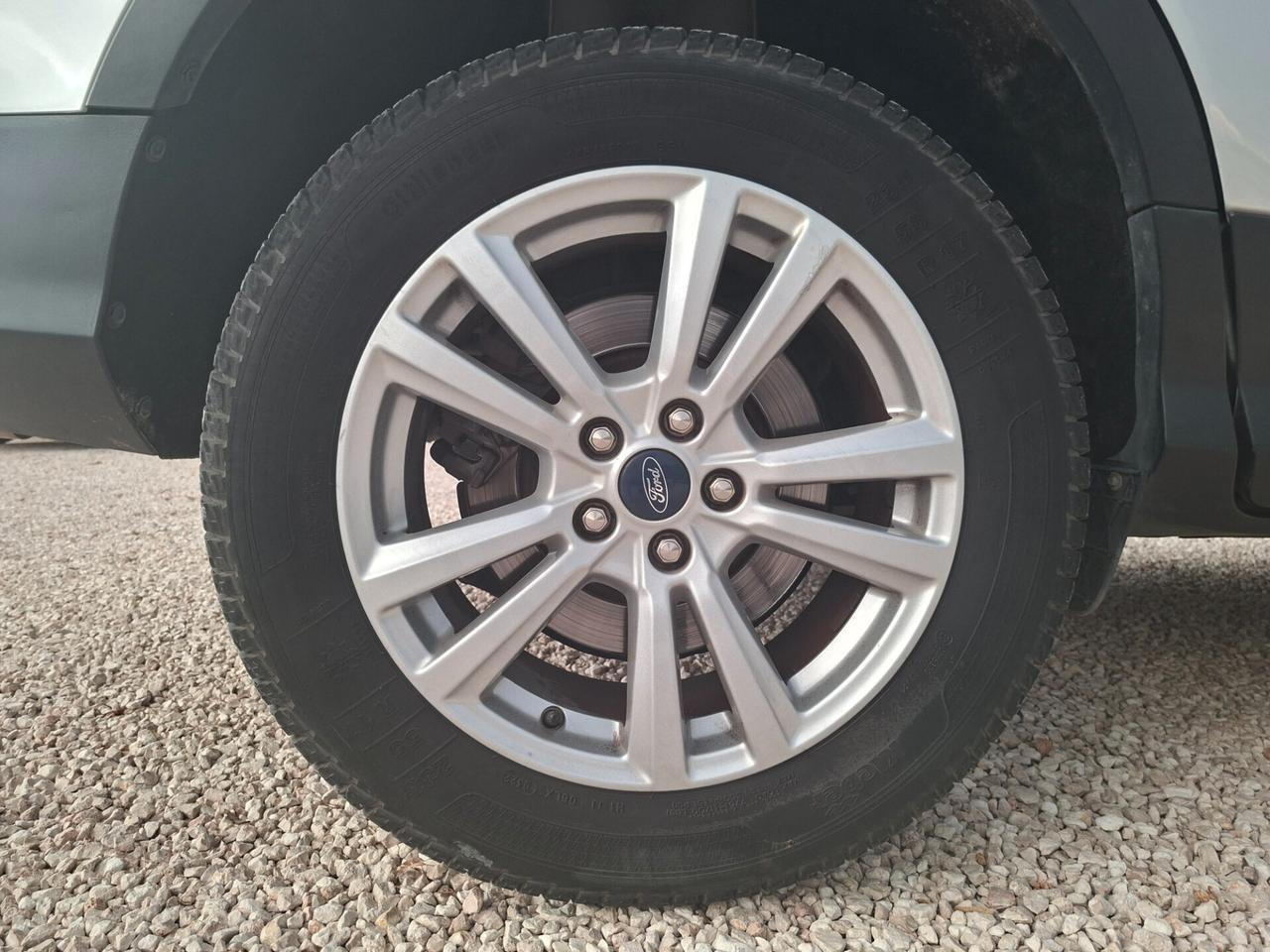 Ford Kuga 2.0 TDCI 120 CV Titanium*NAVI*LED*CRUISE
