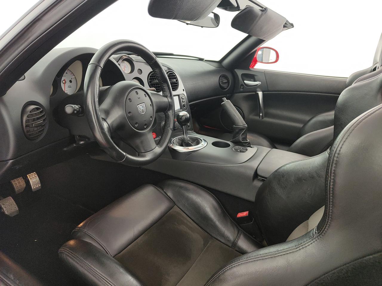 DODGE Viper 8.3 SRT-10