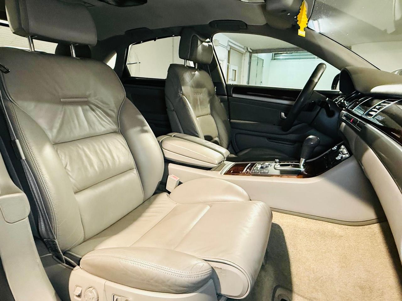 Audi A8 3.0 V6 TDI F.AP.*233 CV*UNIPRO*