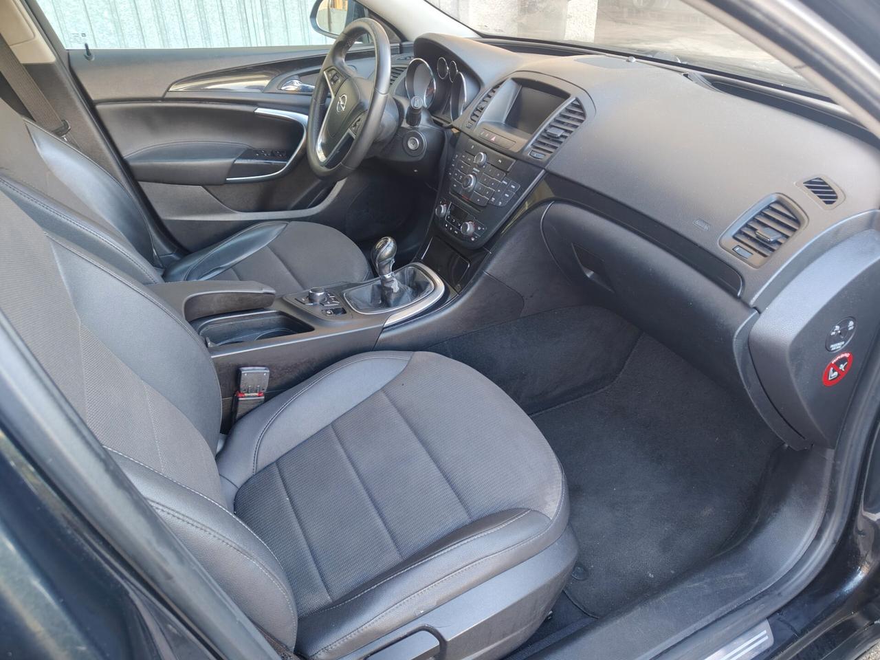 Opel Insignia 1.6 Turbo 180CV Sports Tourer