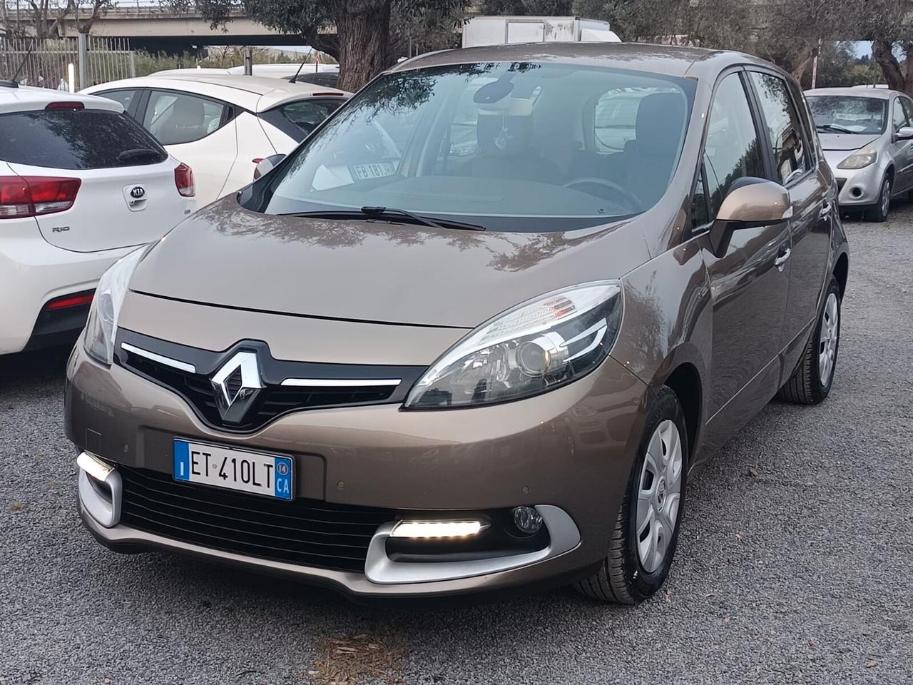 Renault Scenic XMod 2014 - 1.5 dCi Lb automobili