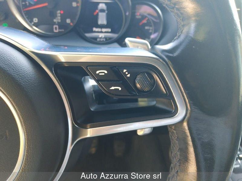 Porsche Cayenne Cayenne 3.0 tiptronic *BOSE, PASM, SERVICE PORSCHE, PROMO AZZURRA*