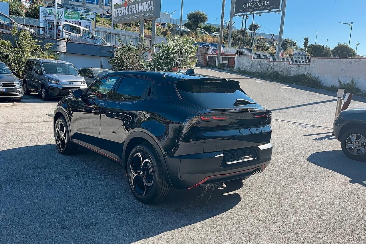 Alfa Romeo Junior 1.2 136 CV Hybrid eDCT6 Speciale