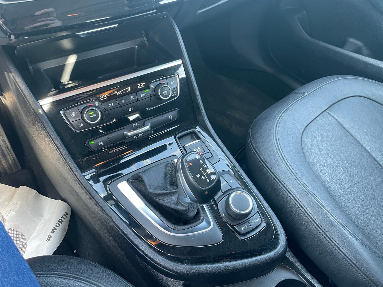 Bmw 218d Active Tourer Luxury auto