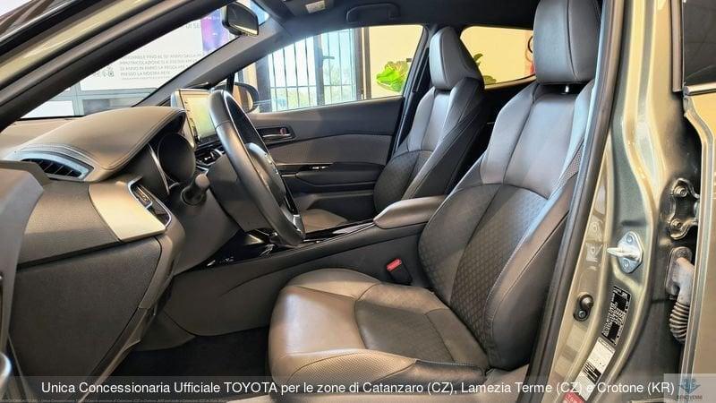 Toyota C-HR 2.0 Hybrid E-CVT Lounge