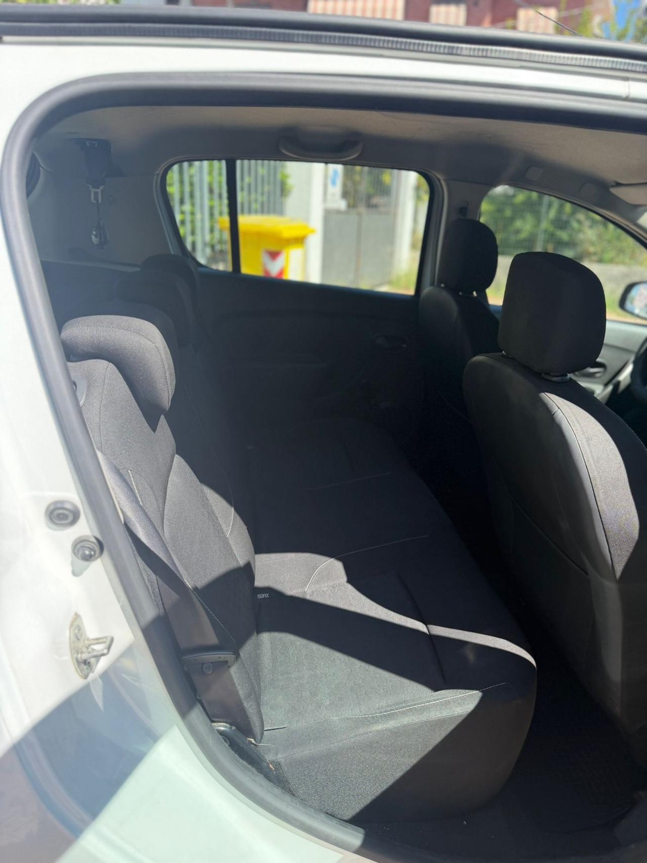 Dacia Sandero 1.5 dCi 8V 75CV Lauréate