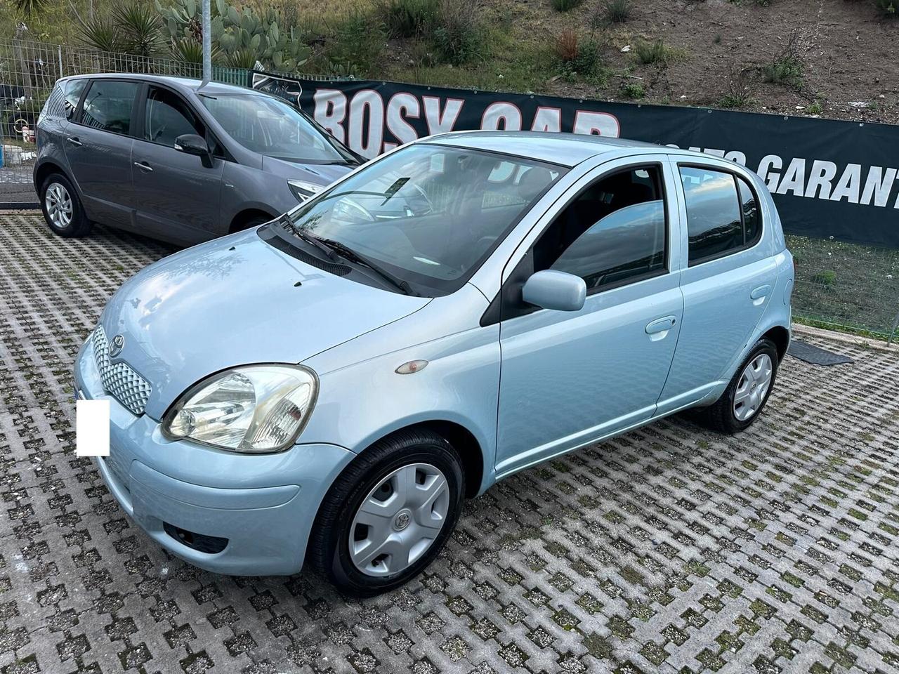 Toyota Yaris 1.0i 16V cat 5 porte Sol-2005