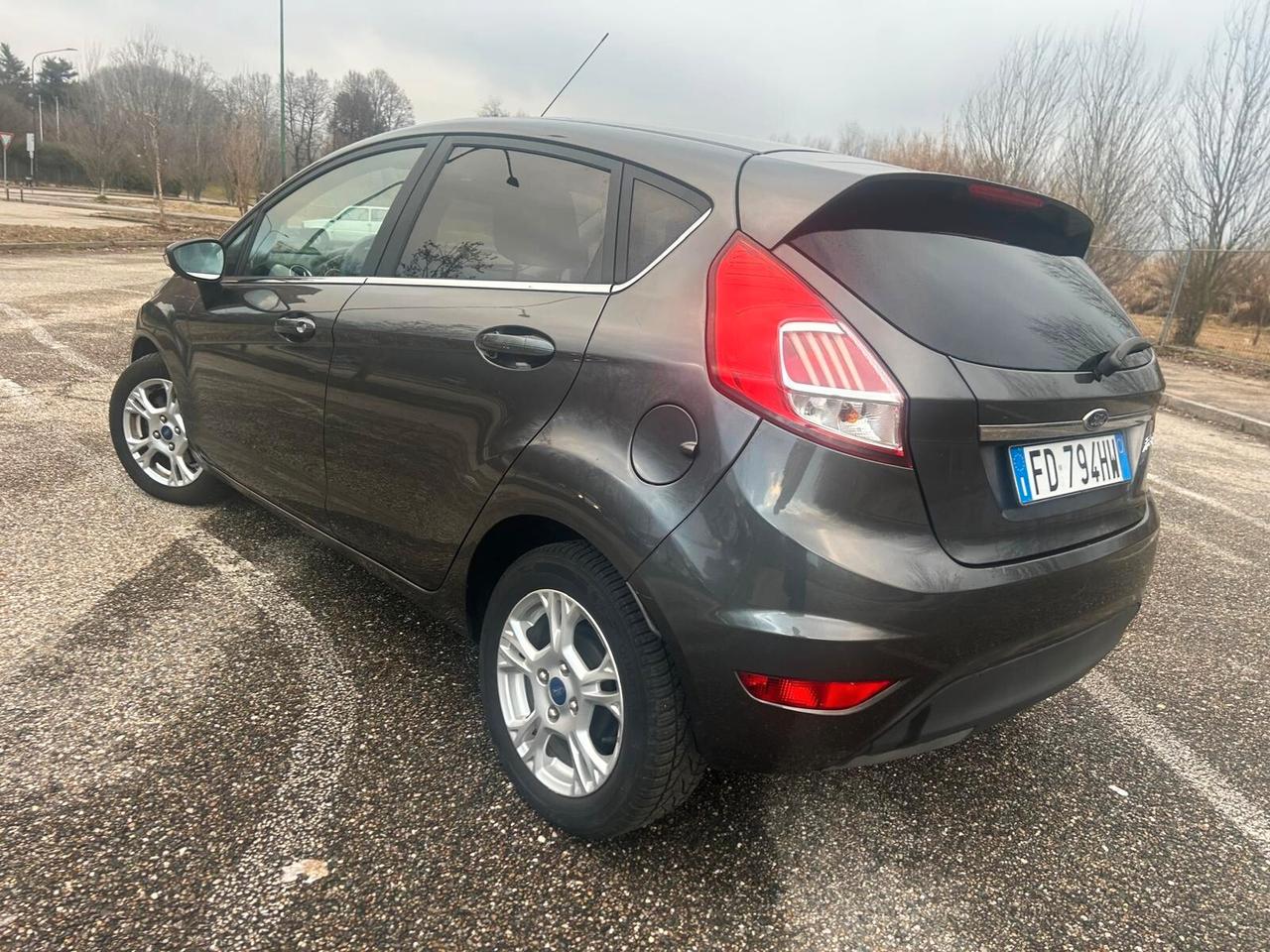 Ford Fiesta VI 5p 1.4 Titanium Gpl 95cv SCADENZA 2036!