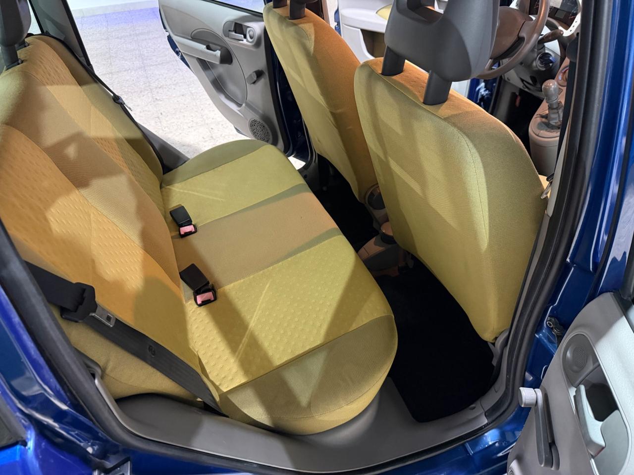 Fiat Panda 1.2 Emotion 100 mila KM