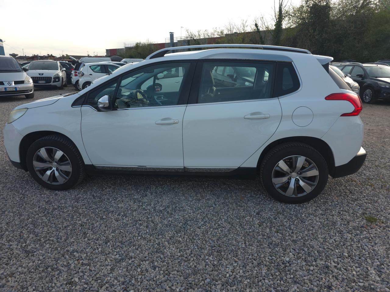 Peugeot 2008 PureTech 82 Allure