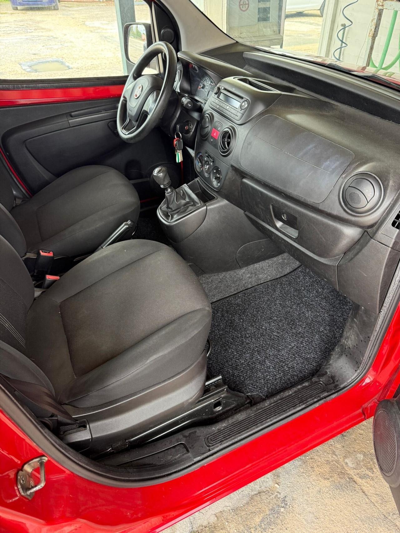 Fiat qubo 5posti 1.4 natural power EURO6 Uniproprietà