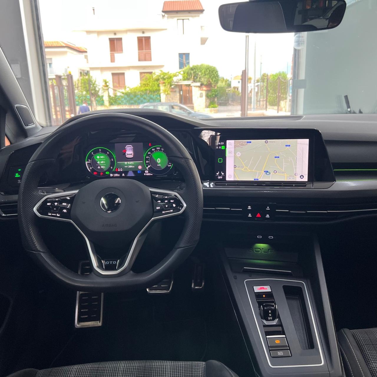 Volkswagen Golf GTD 2.0 TDI DSG 200CV TETTO HARMAN-KARDON