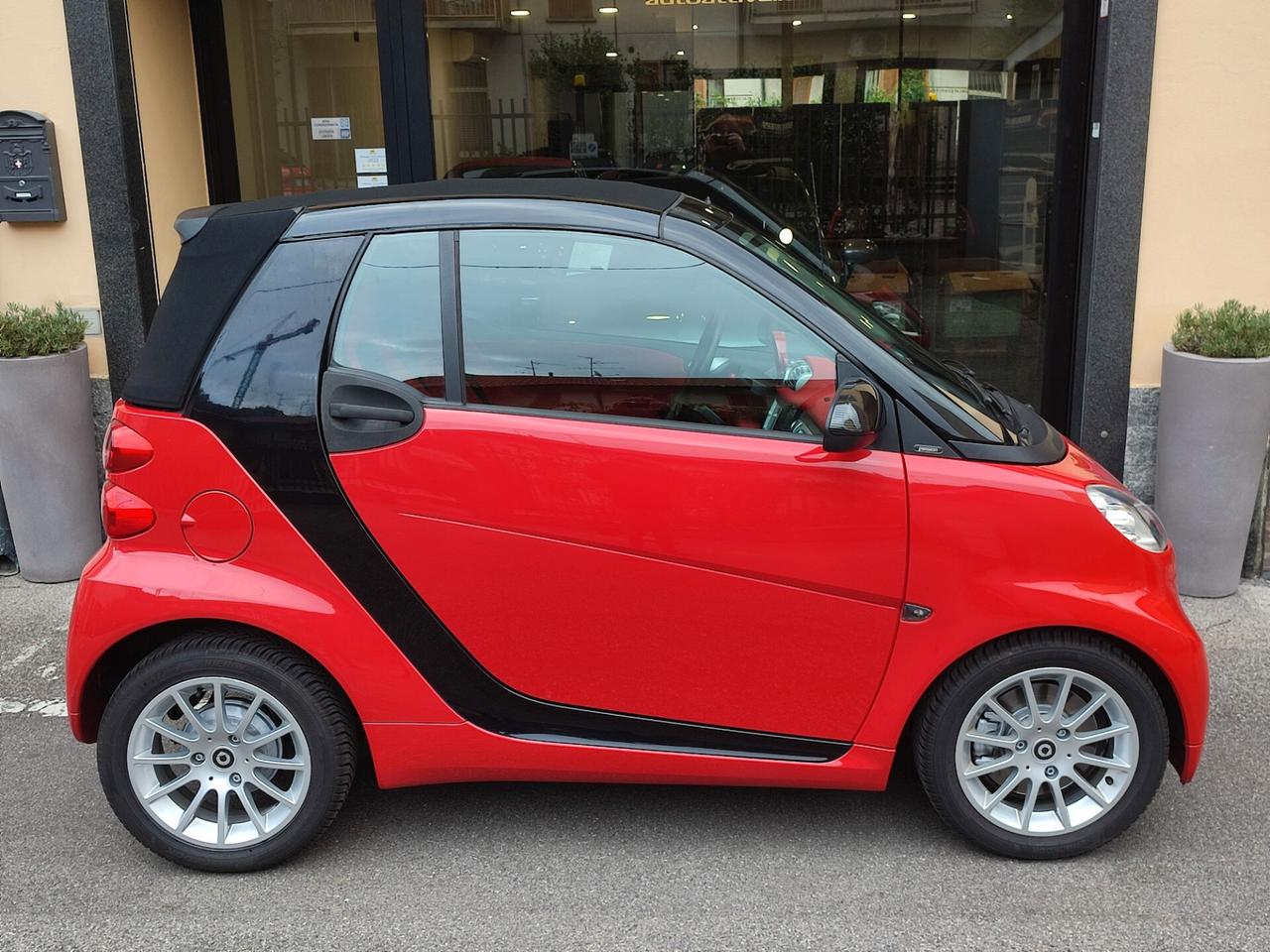 Smart ForTwo 1.0 52 kW MHD cabrio passion km 83.019 Navi Touch