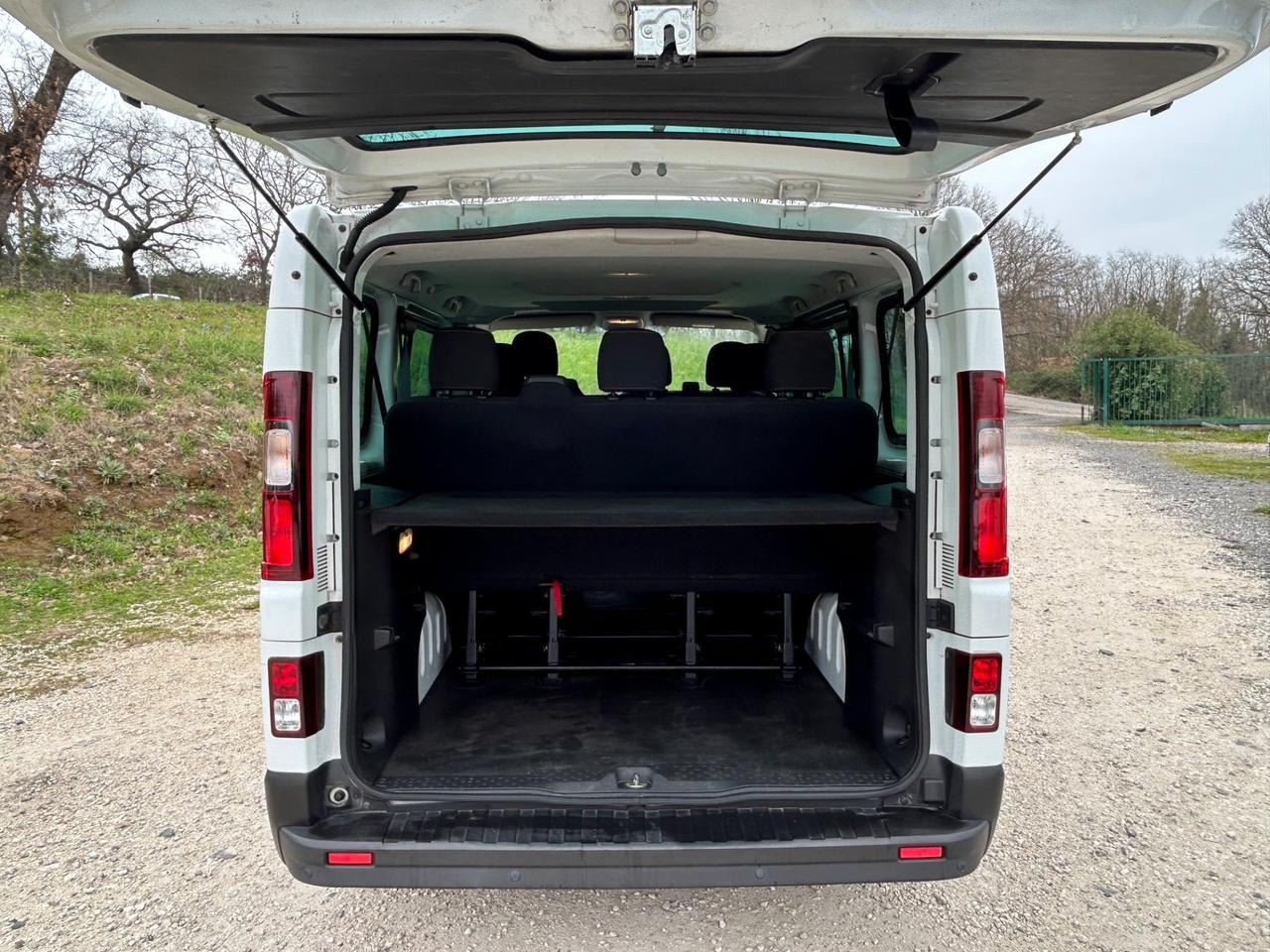 Renault Trafic 9 posti T27 1.6 dCi 125CV S&S PC-TN Intens