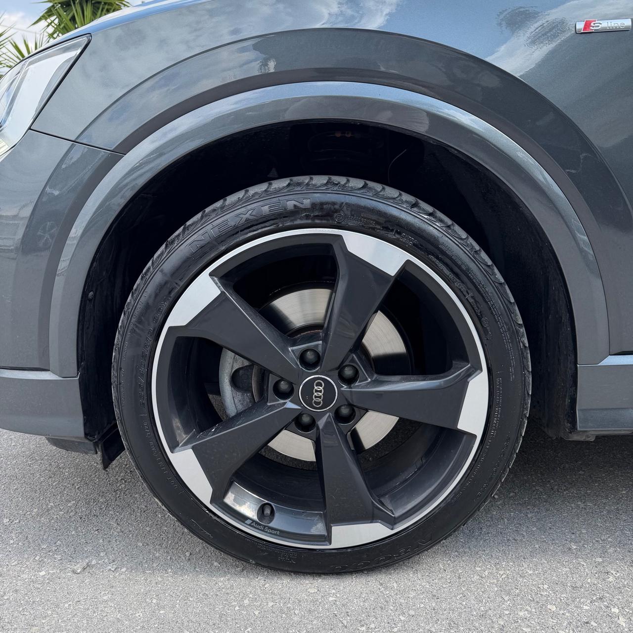Audi Q2 35 TDI S tronic line Edition