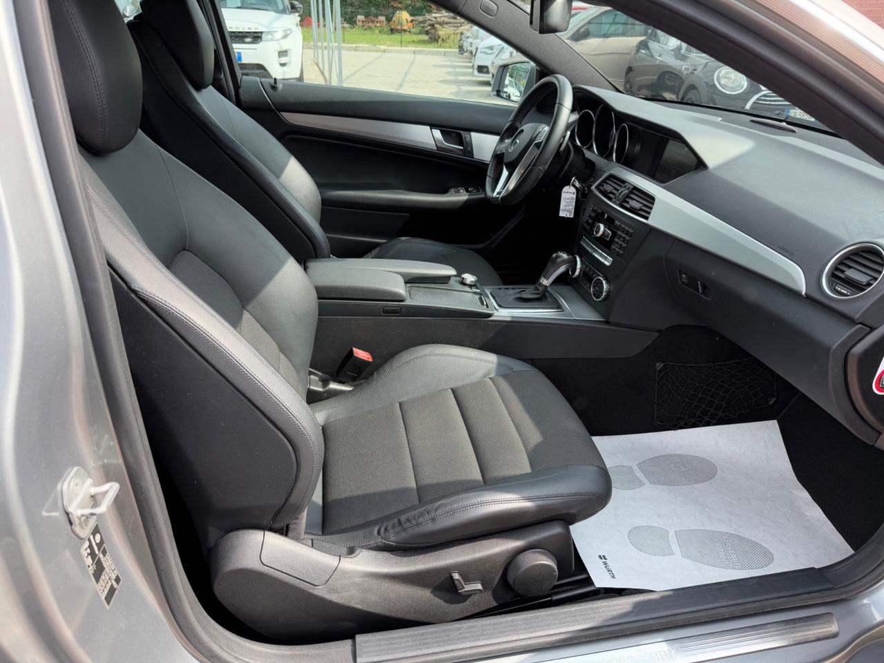 Mercedes-benz C 220 CDI Coupé Avantgarde UNICO PROPRIETARIO