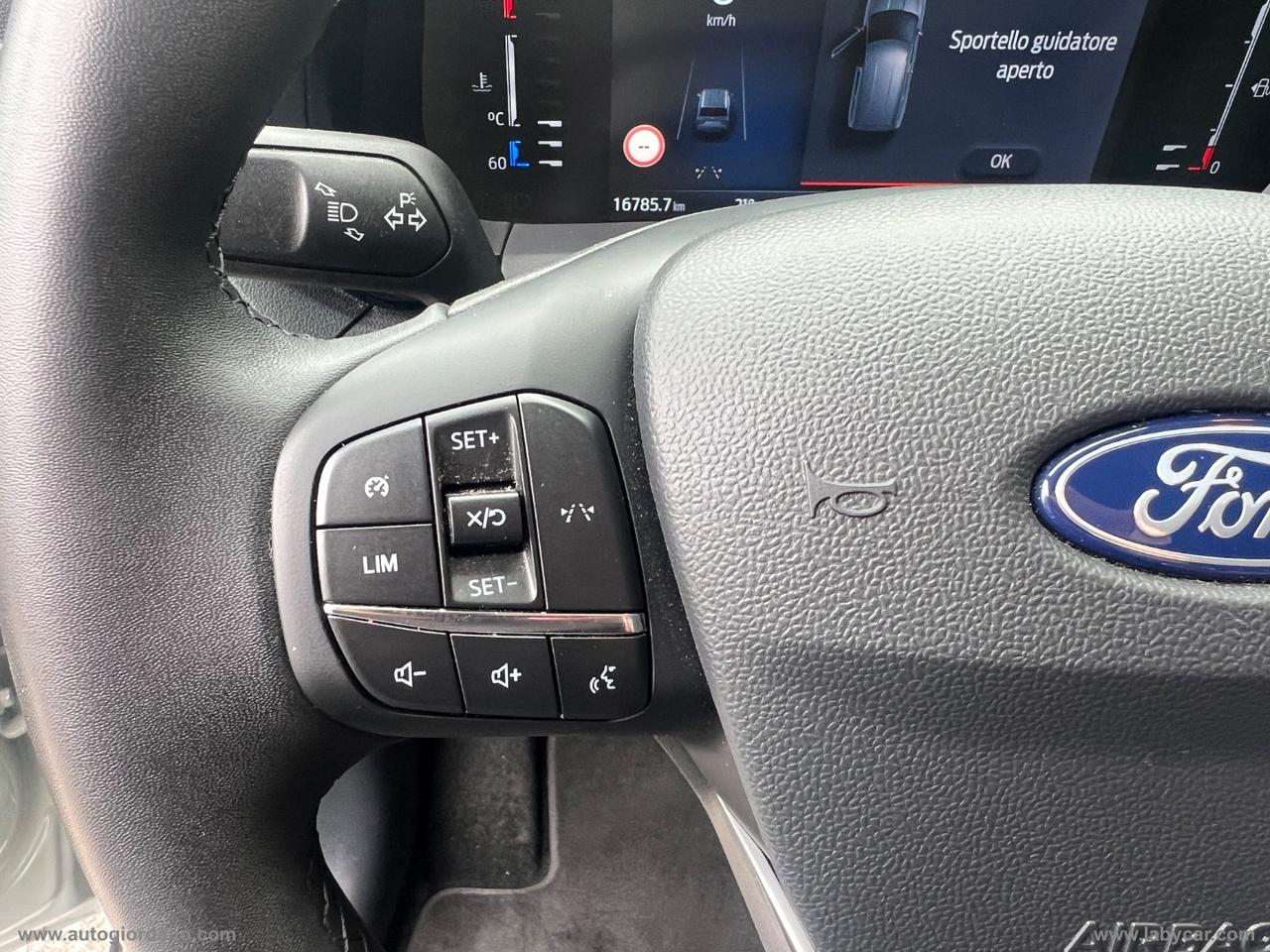 FORD Tourneo Courier 1.0 EcoBoost Pow. Tit.