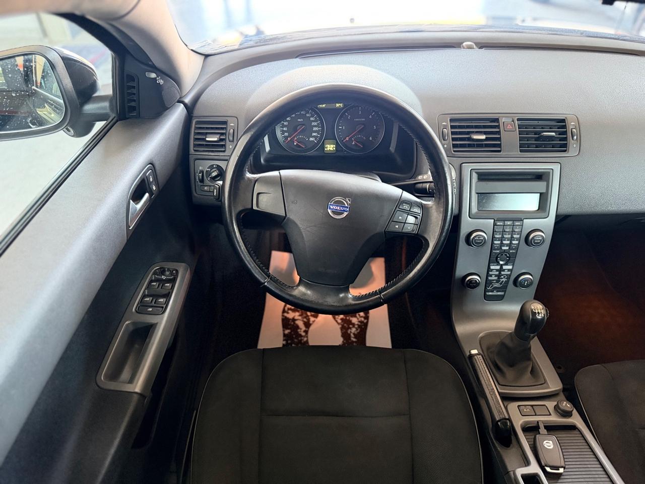 Volvo V50 D2 POLAR NEOPATENTATI