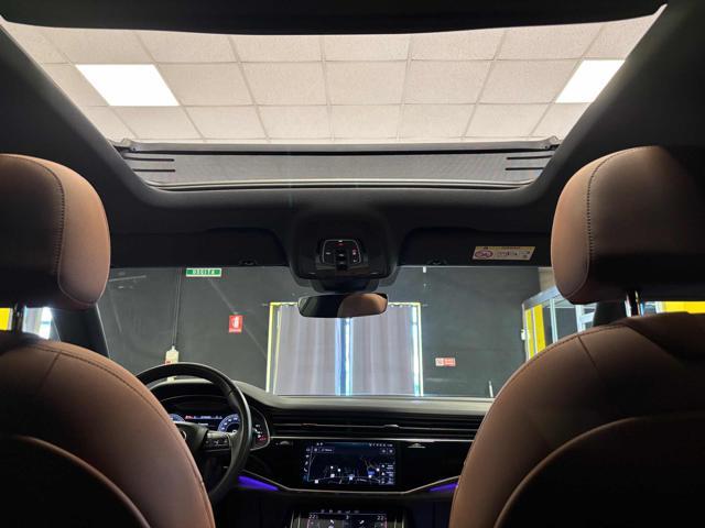 AUDI Q8 50 TDI quattro TETTO PANOR. IVA DETRAIB.!!!