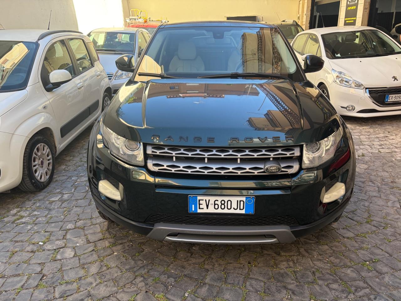 Land Rover Range Evoque 2.2 TD4 5p. Pure Tech Pack