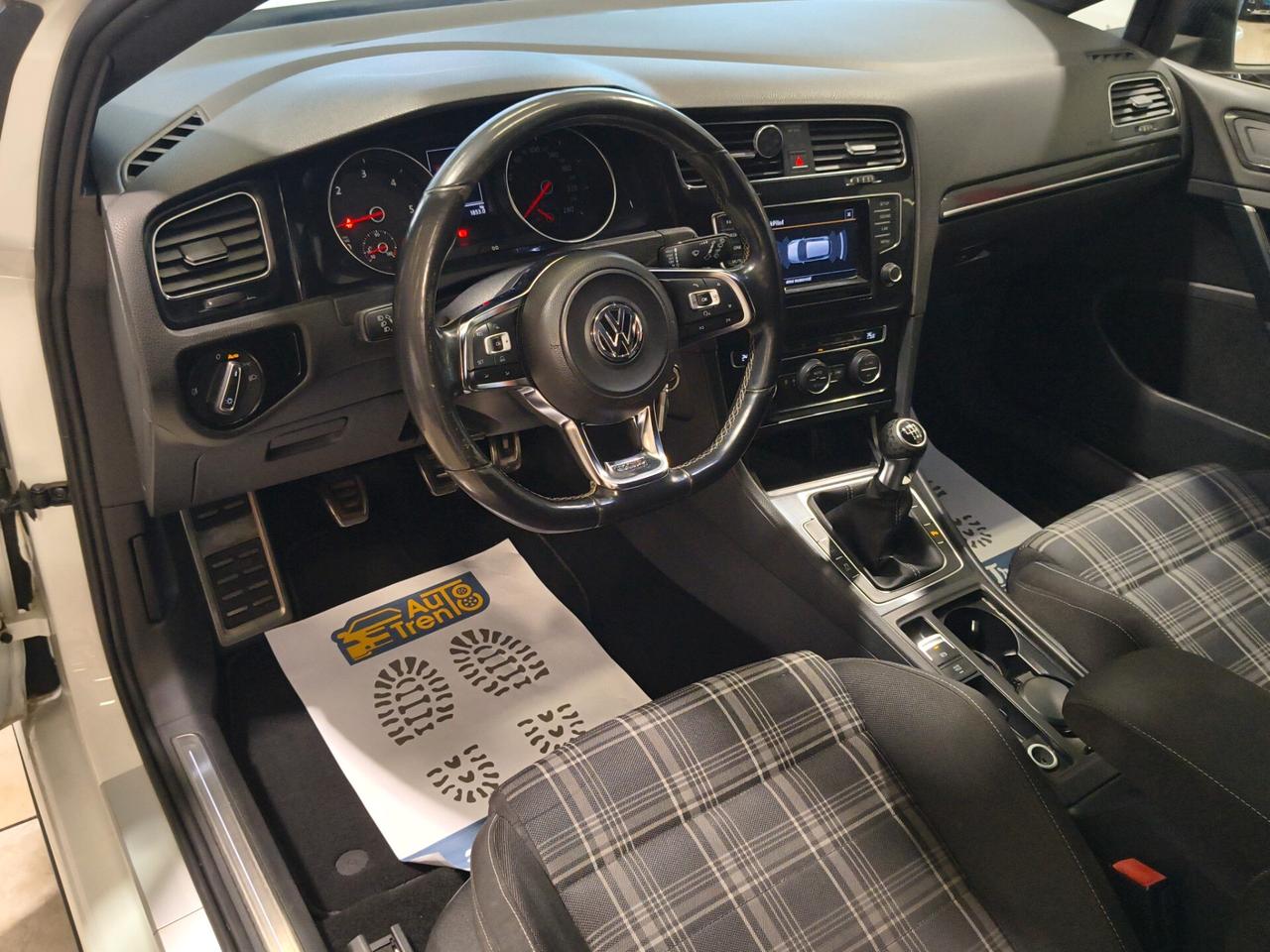 Volkswagen Golf GTD 2.0 TDI 3p. BlueMotion Technology