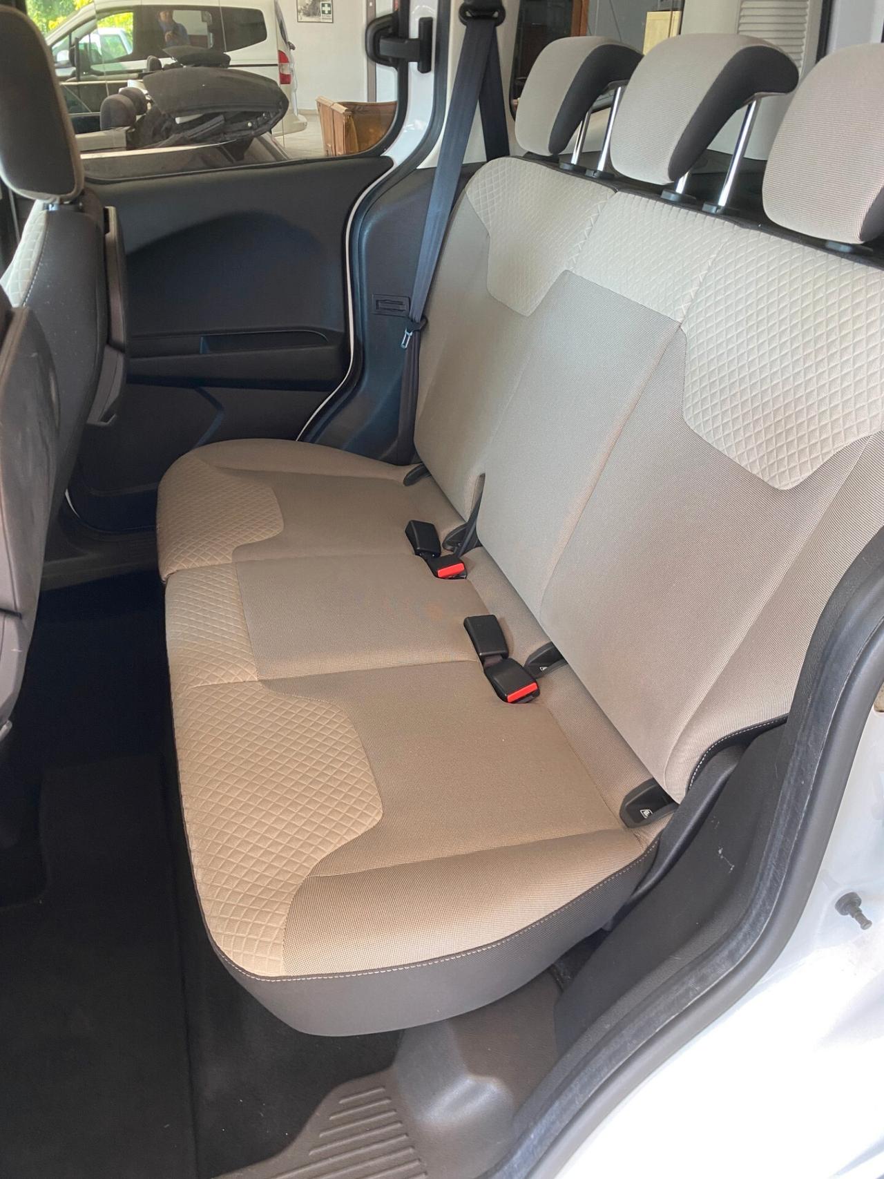 Ford Tourneo Courier 1.0 EcoBoost 100 CV Plus