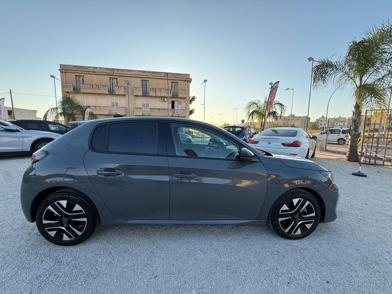 Peugeot 208 PureTech 100 Stop&Start 5 porte Allure