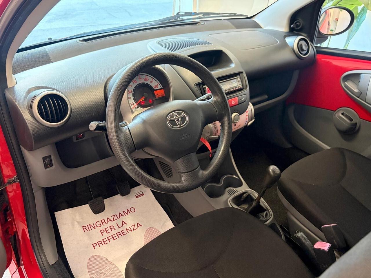 Toyota Aygo 1.0 Now 68Cv 12 MESI DI GARANZIA