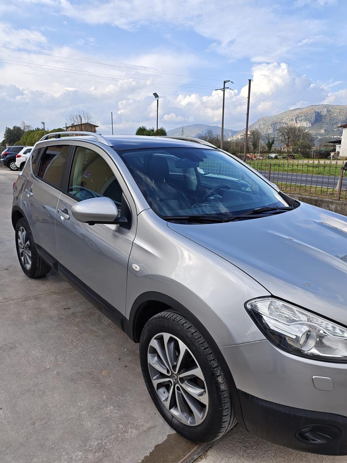 Nissan Qashqai 1.5 dCi tetto in vetro pelle full