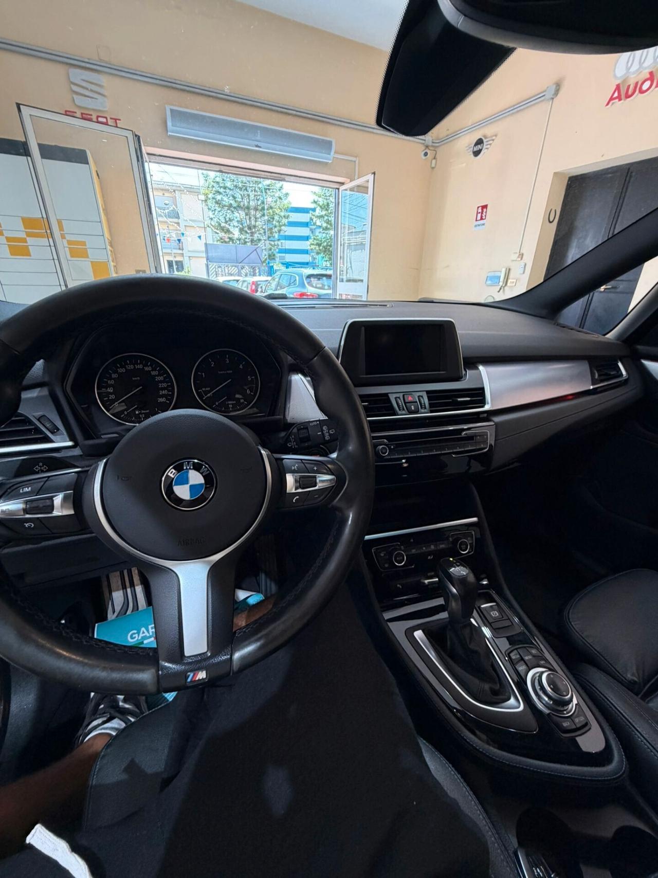Bmw 2er Active Tourer 218d Msport