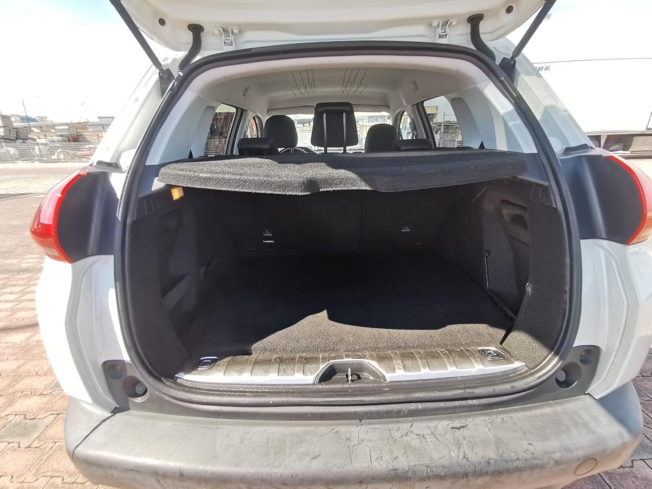 Peugeot 2008 BlueHDi 100 Allure 2017 NAV/RETROC.
