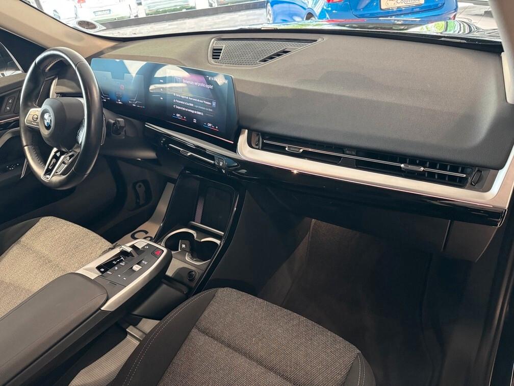 BMW X1 sdrive18i Advantage 136cv auto Led Navi 17" Neopat